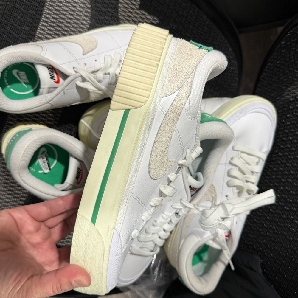 Nike White Sneakers with Cream Sole and Green Stripe - Picture 3 of 4